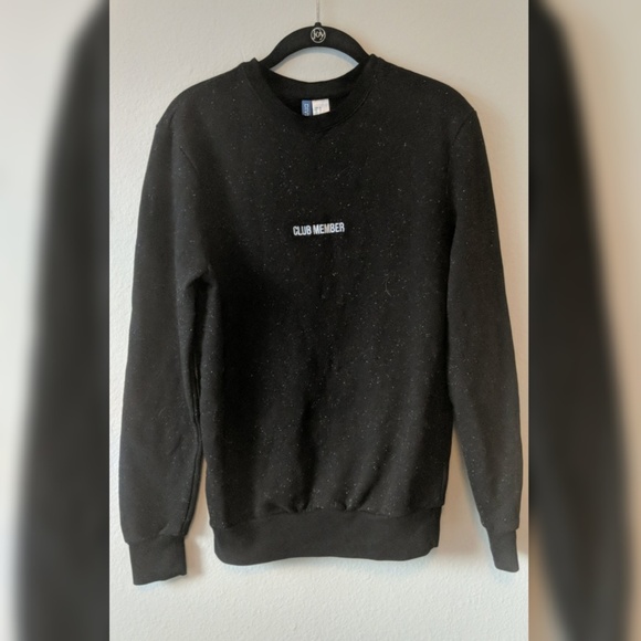 H&M Tops - h&m black sweater